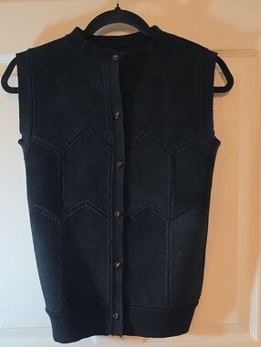 Vintage Black Sleeveless Button-Front Women's Vest